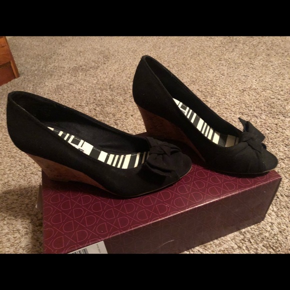 American Eagle - Picture 3 of 3